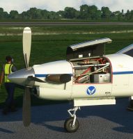 TBM850 capot-G 02.jpg