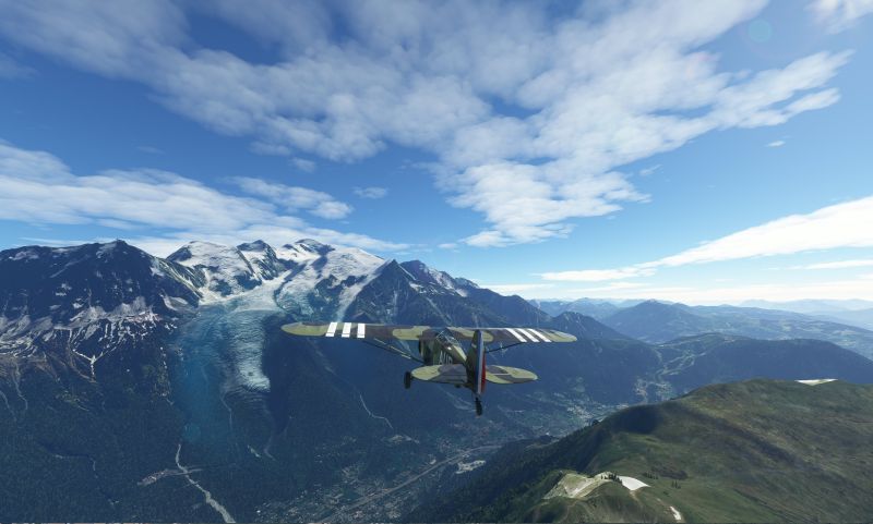 Fichier:Mont-Blanc Chamonix.jpg